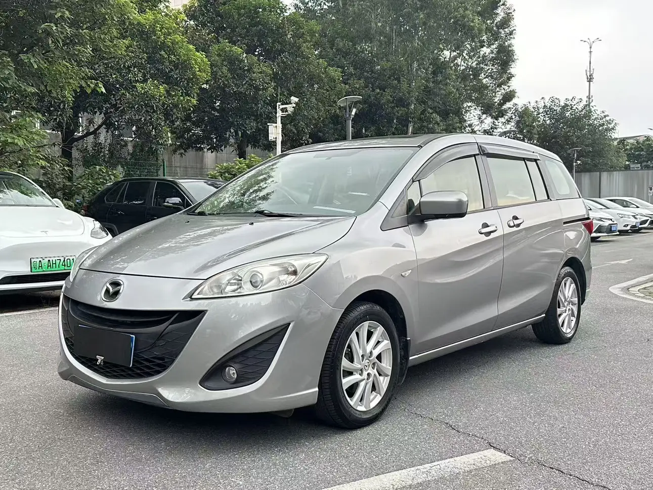 Mazda 5  из Китая