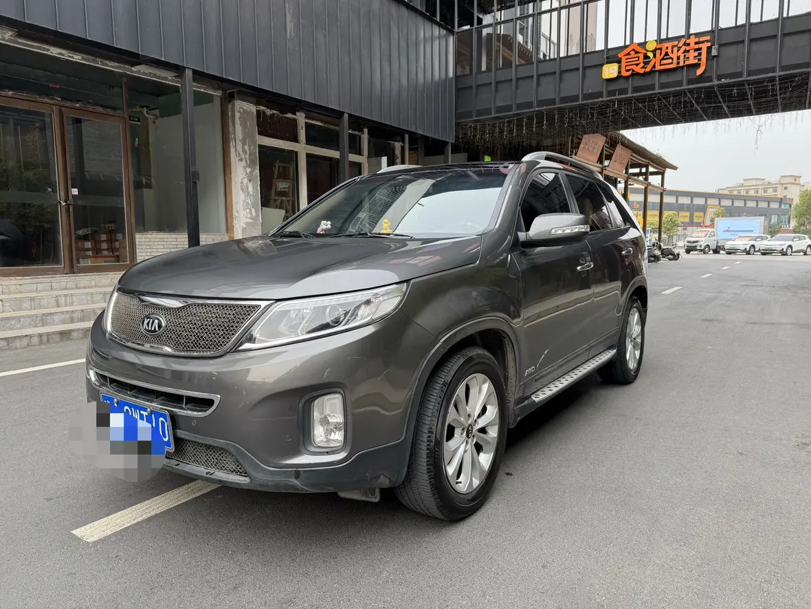 Kia Sorento  из Китая
