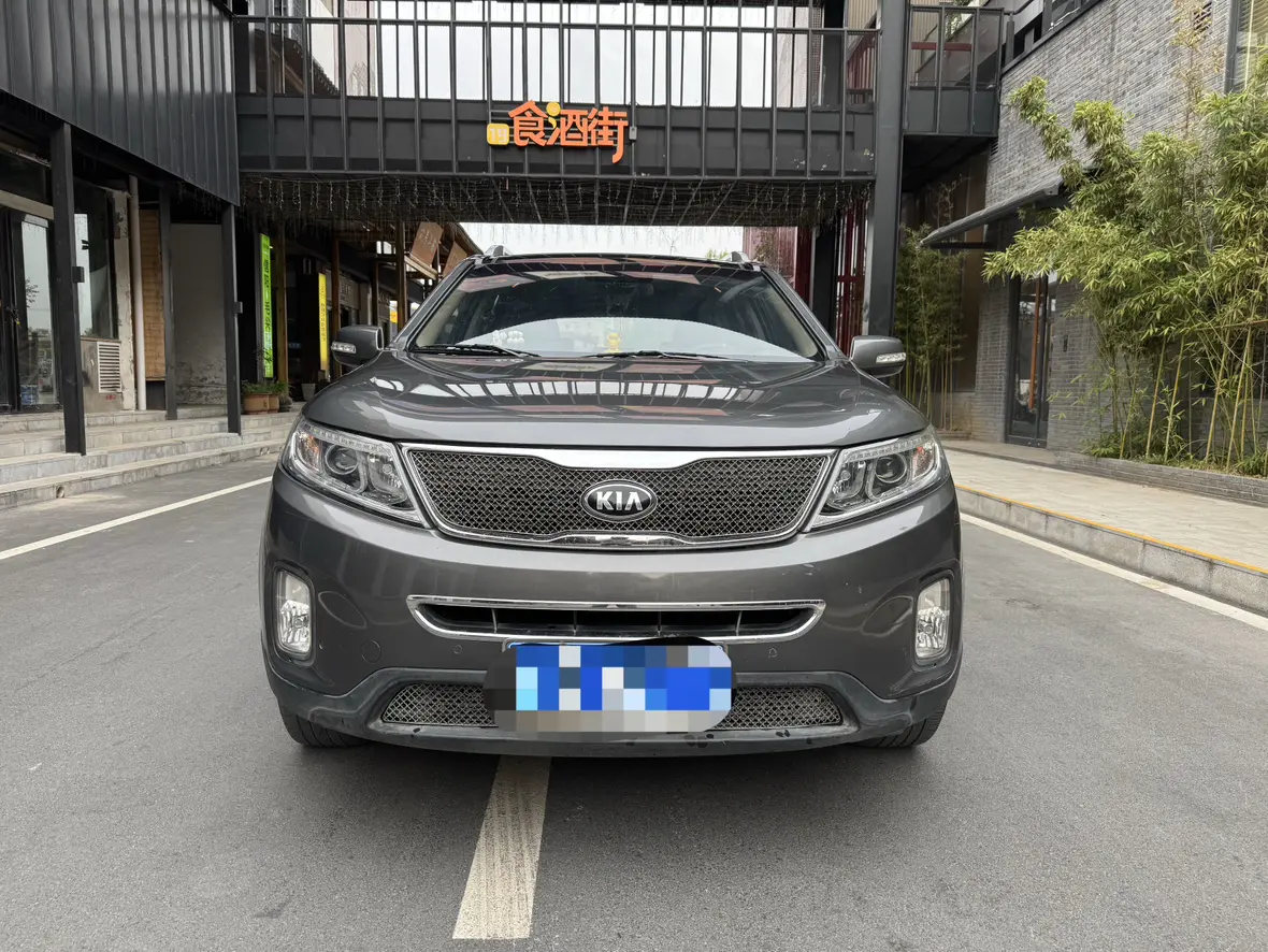 Kia Sorento  из Китая