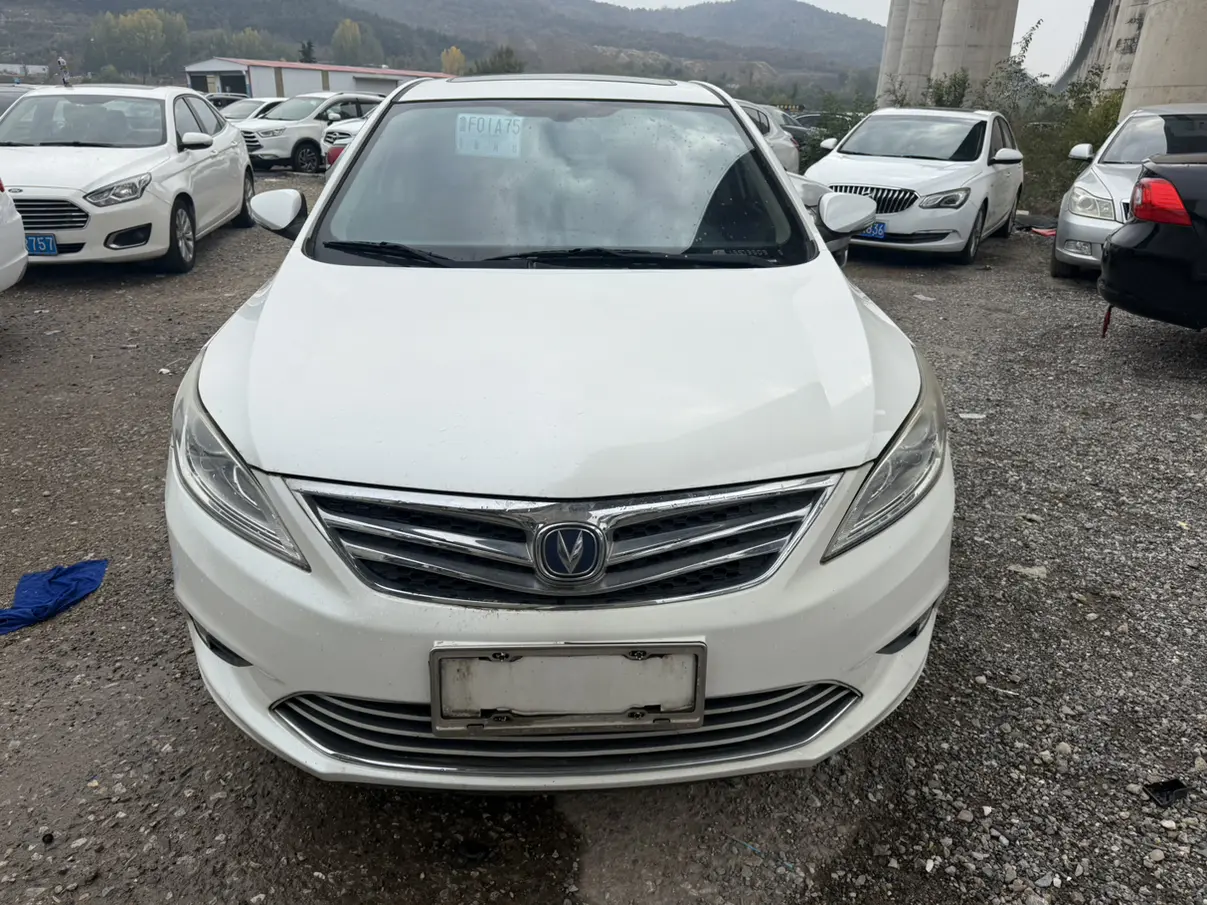 Changan Escape  из Китая
