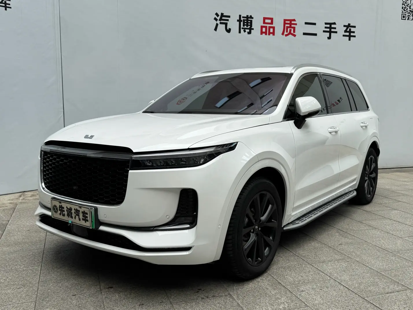 Li ONE (Ideal ONE)  из Китая