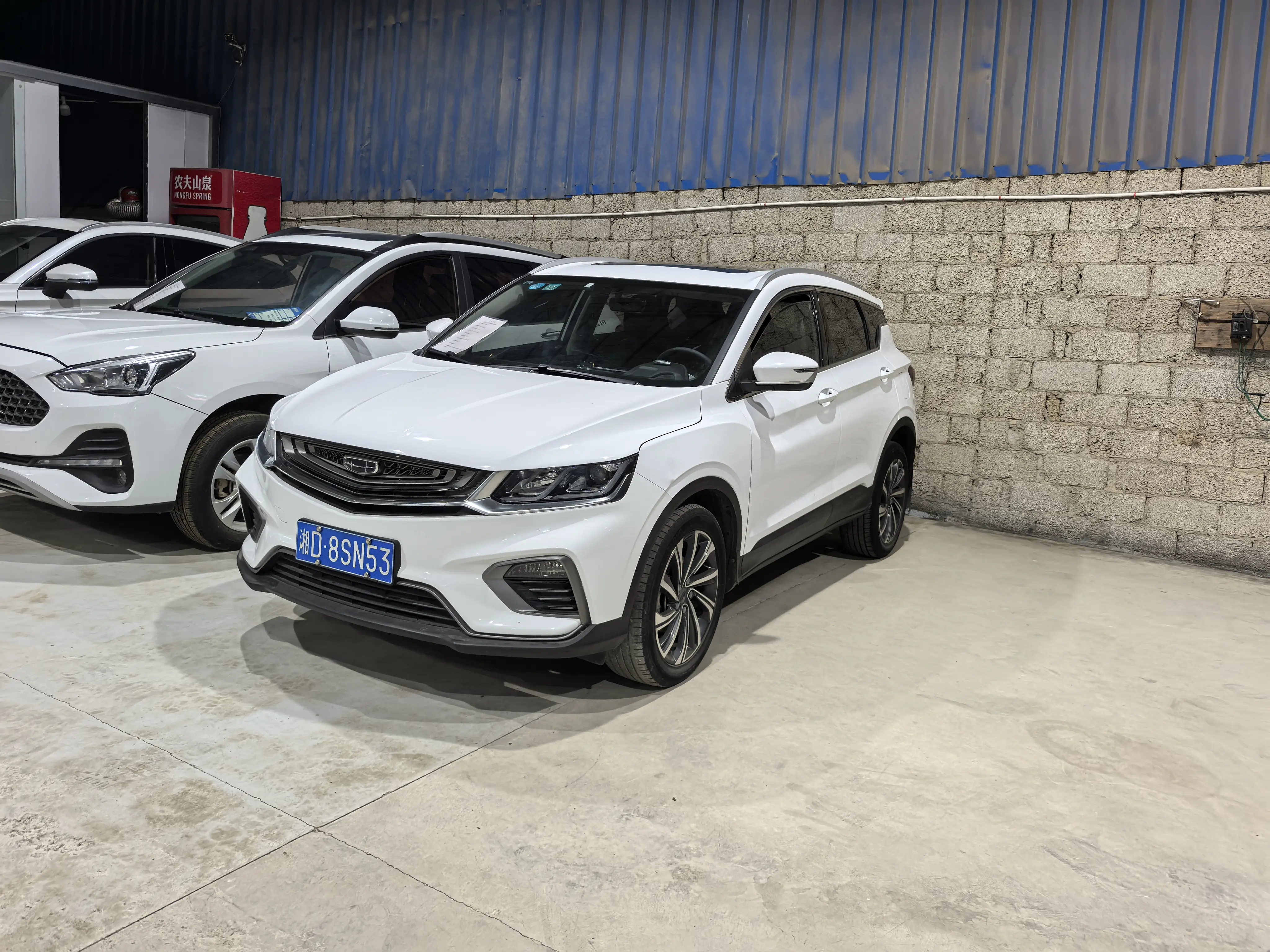 Geely Coolray SX11 (Binyue)  из Китая