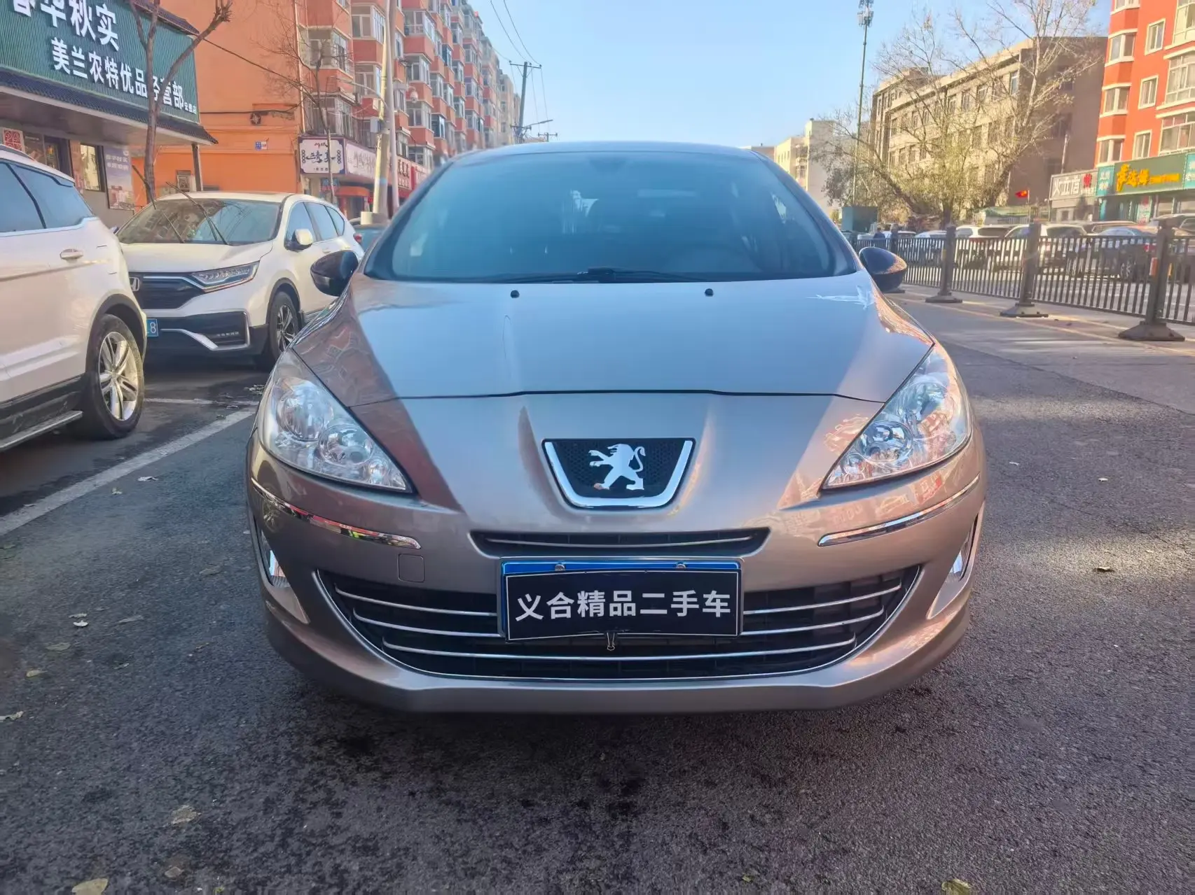 Peugeot 408  из Китая