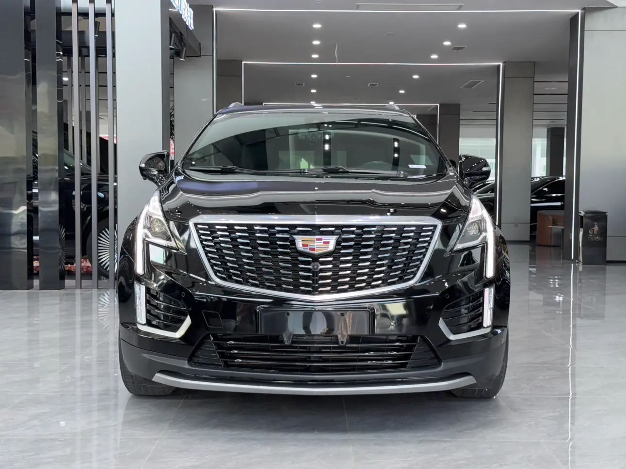 Cadillac XT5  из Китая