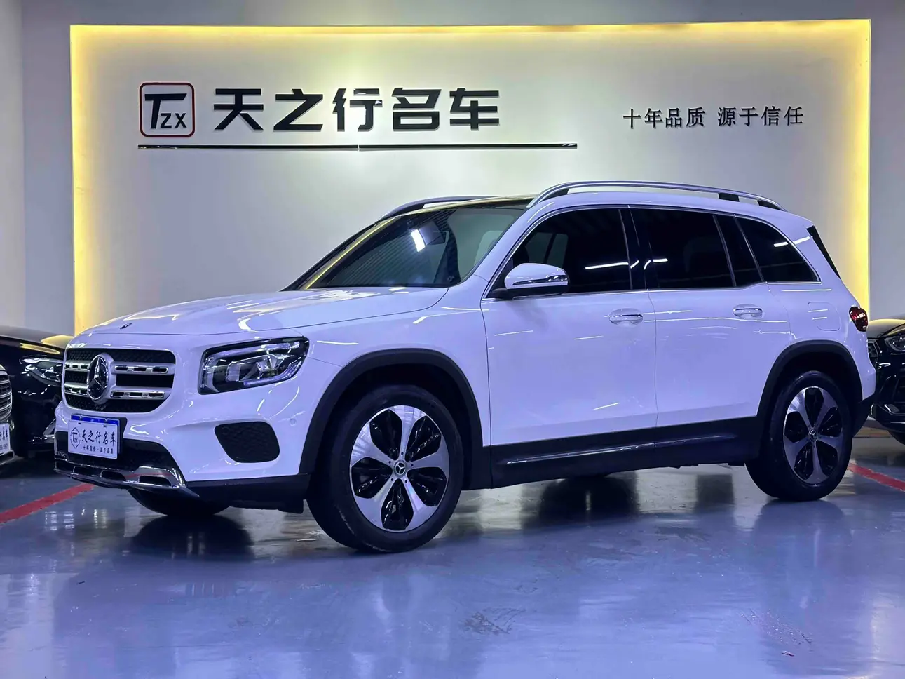 Mercedes-Benz GLB  из Китая