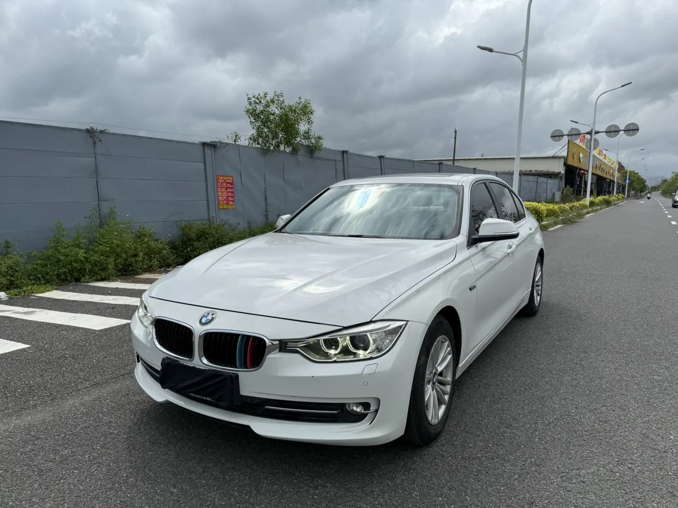 BMW 3 Series  из Китая