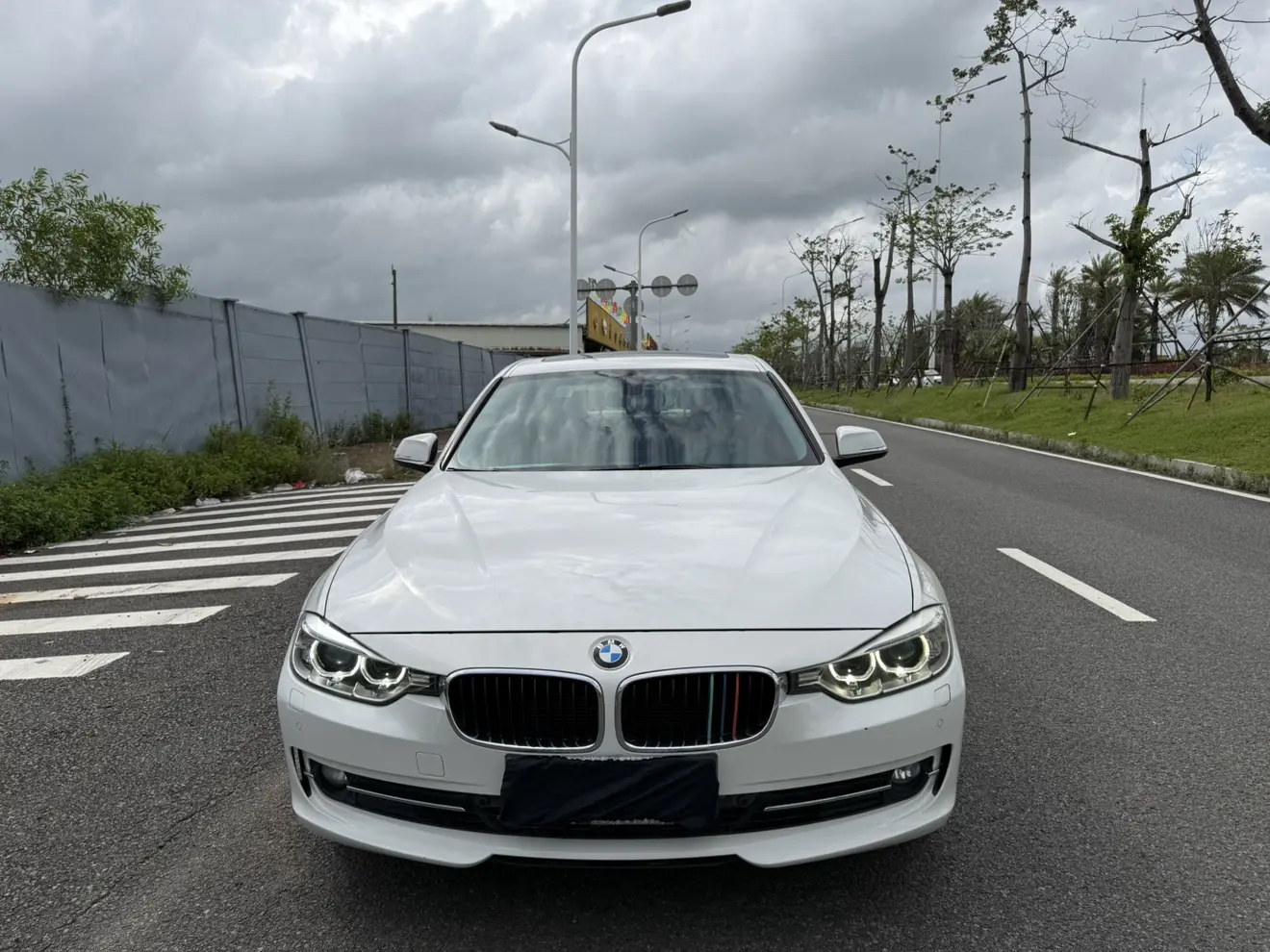 BMW 3 Series  из Китая