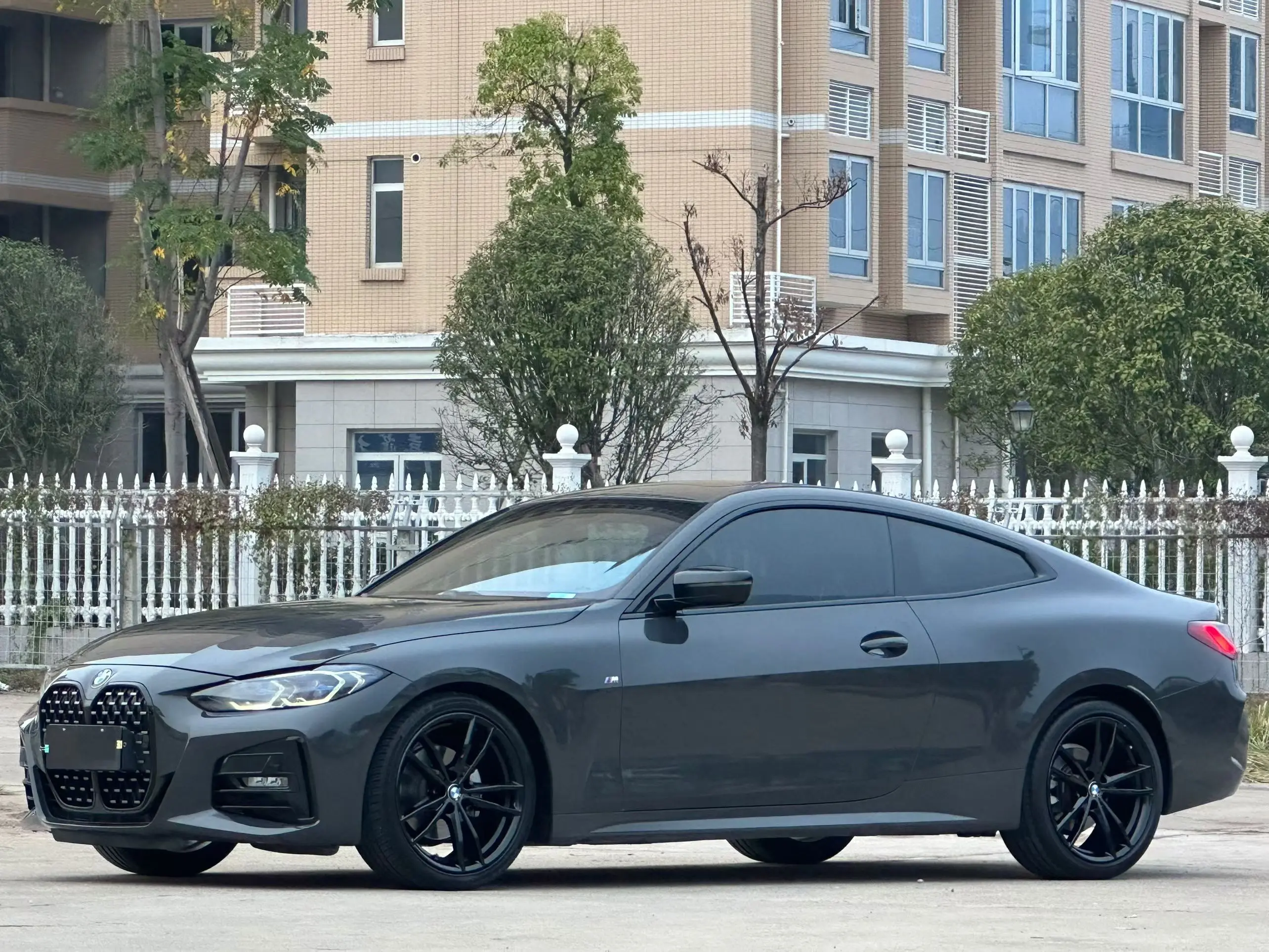 BMW 4 Series  из Китая