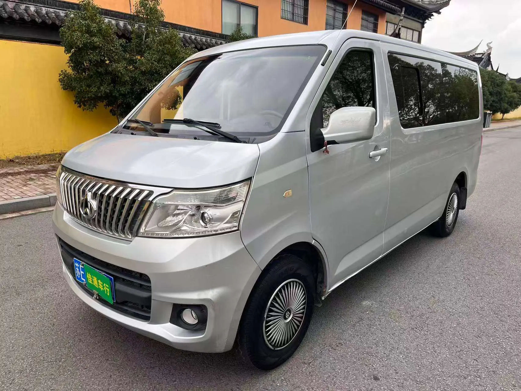 Changan Kaicene Ruixing M80  из Китая