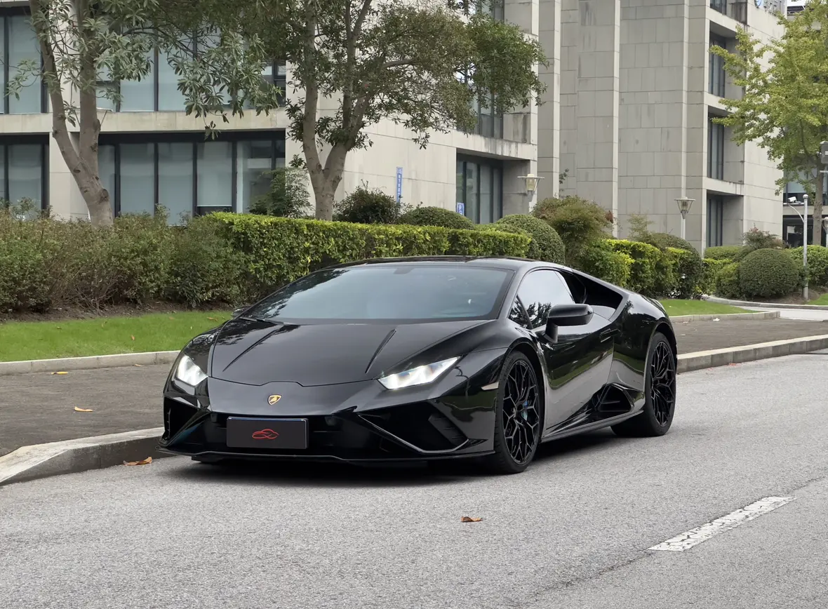 Lamborghini Huracán  из Китая