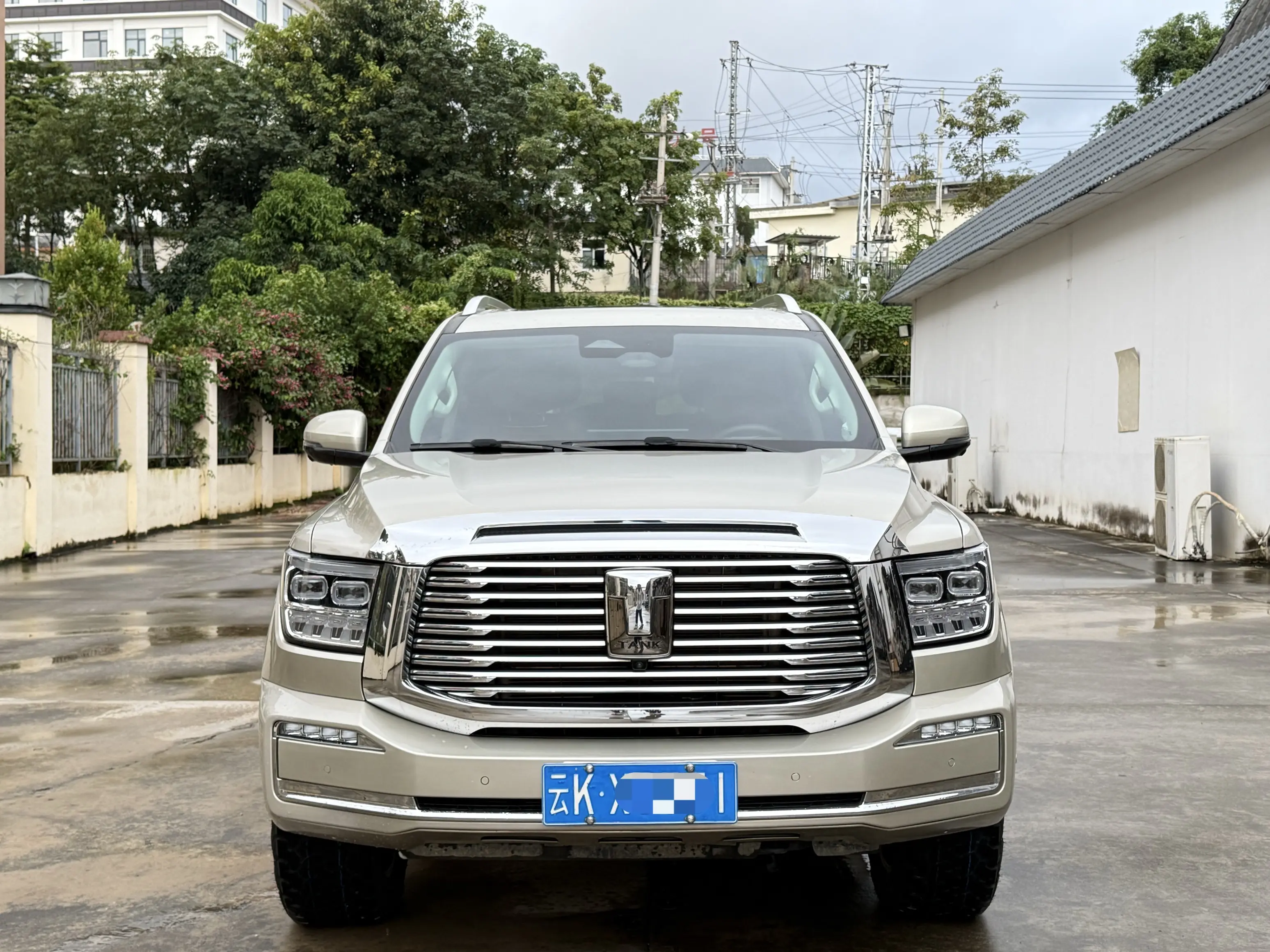 Tank 500  из Китая