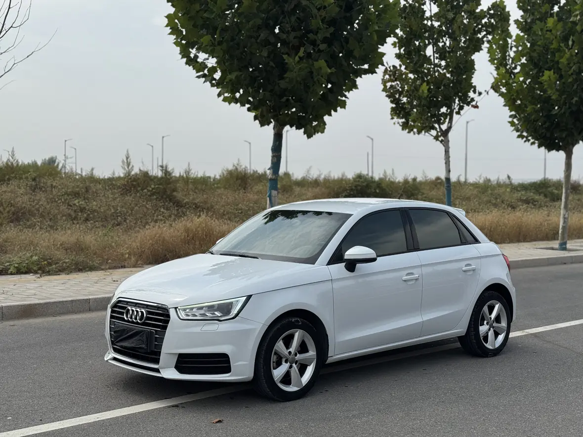 Audi A1  из Китая