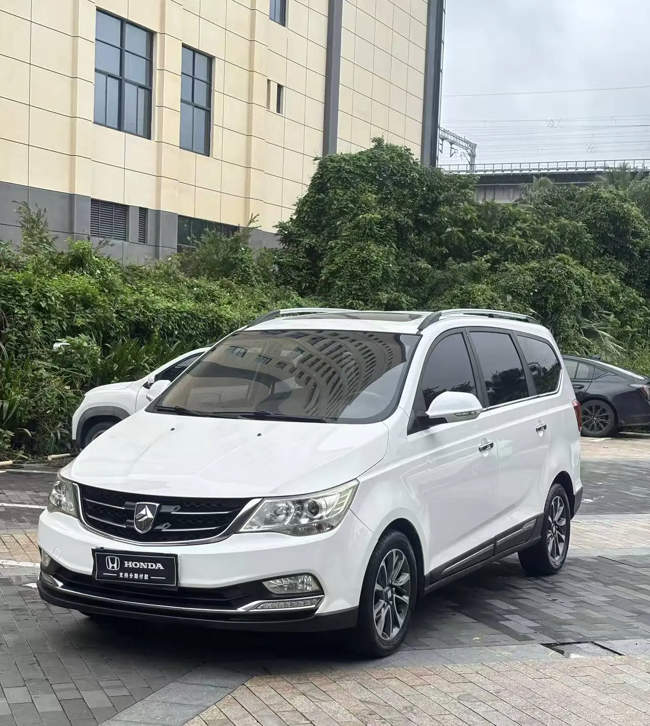 Baojun 730  из Китая