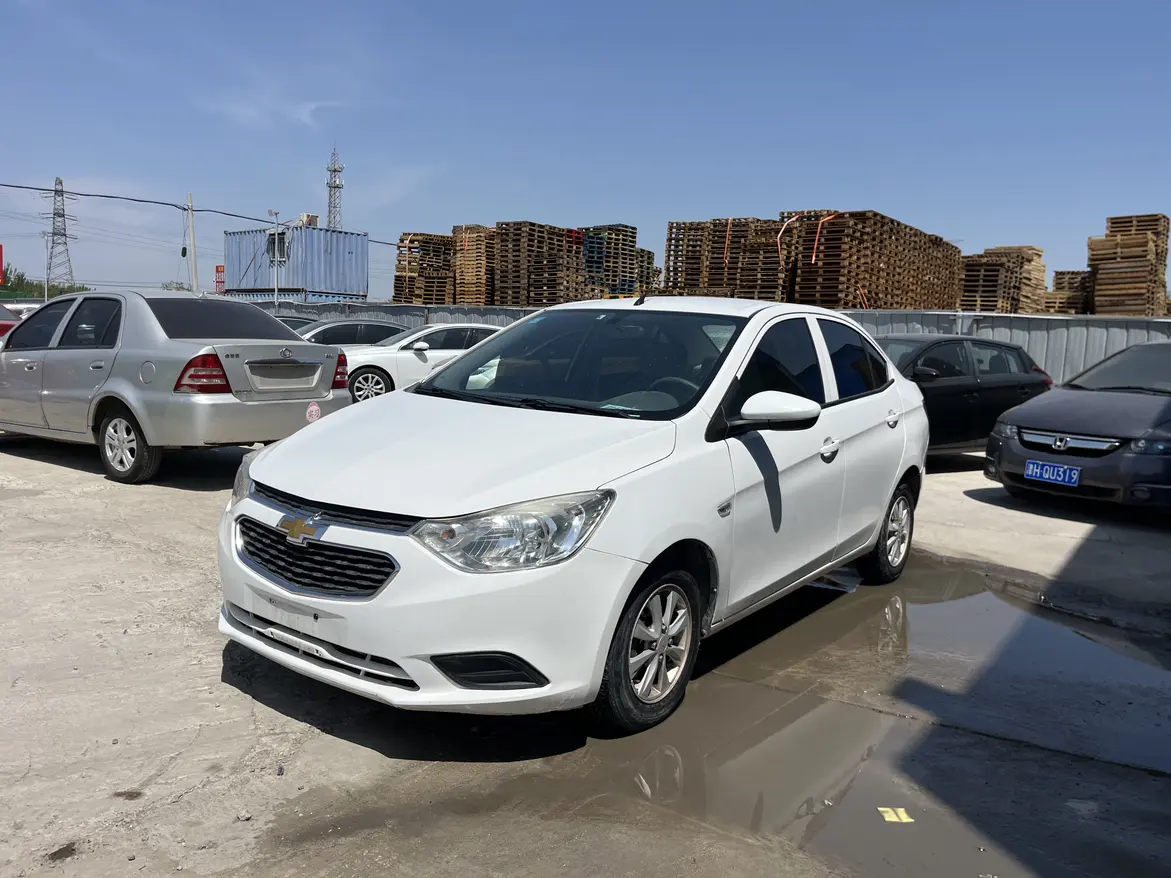 Chevrolet Sail  из Китая