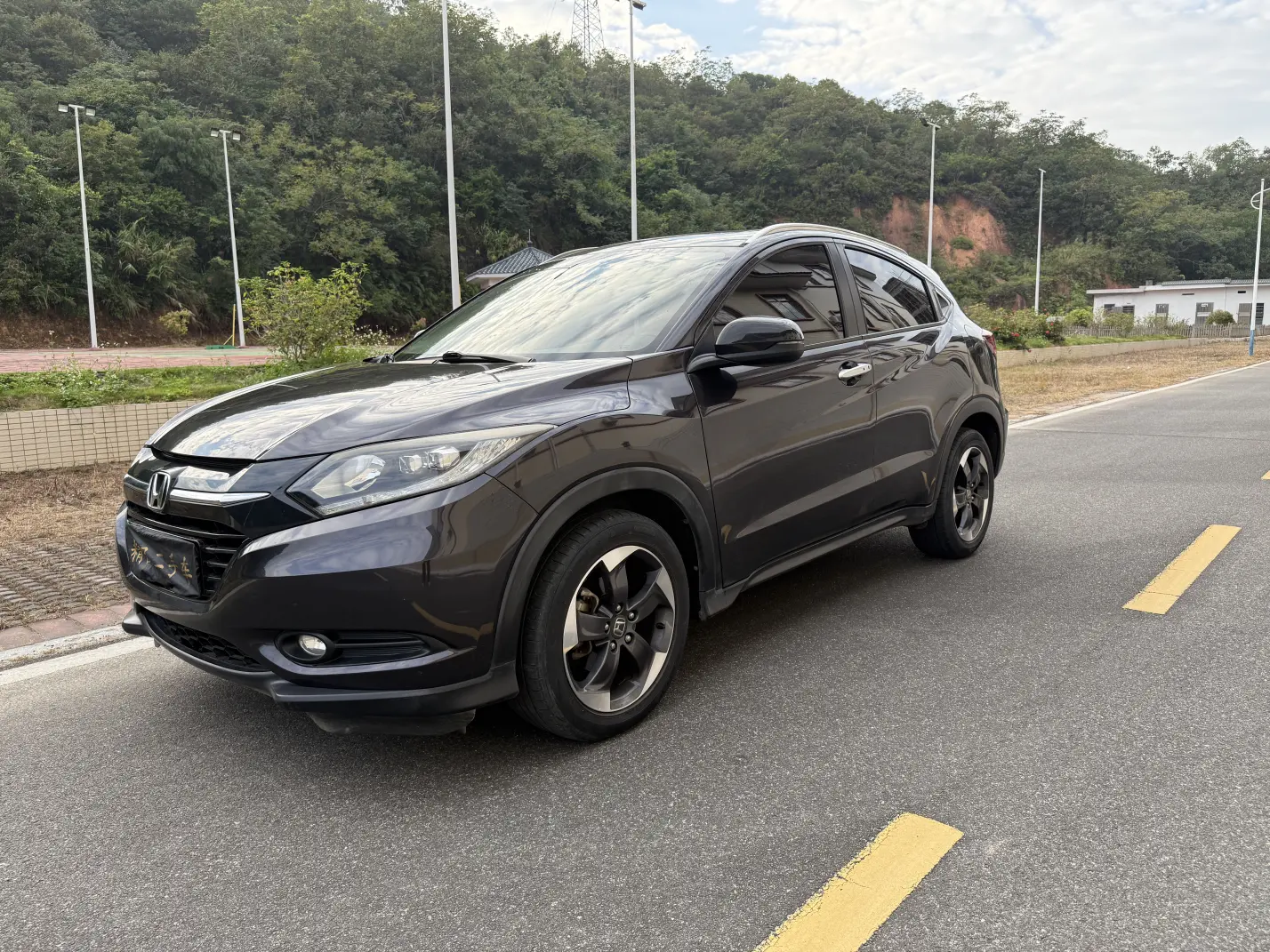 Honda Vezel (Binzhi)  из Китая