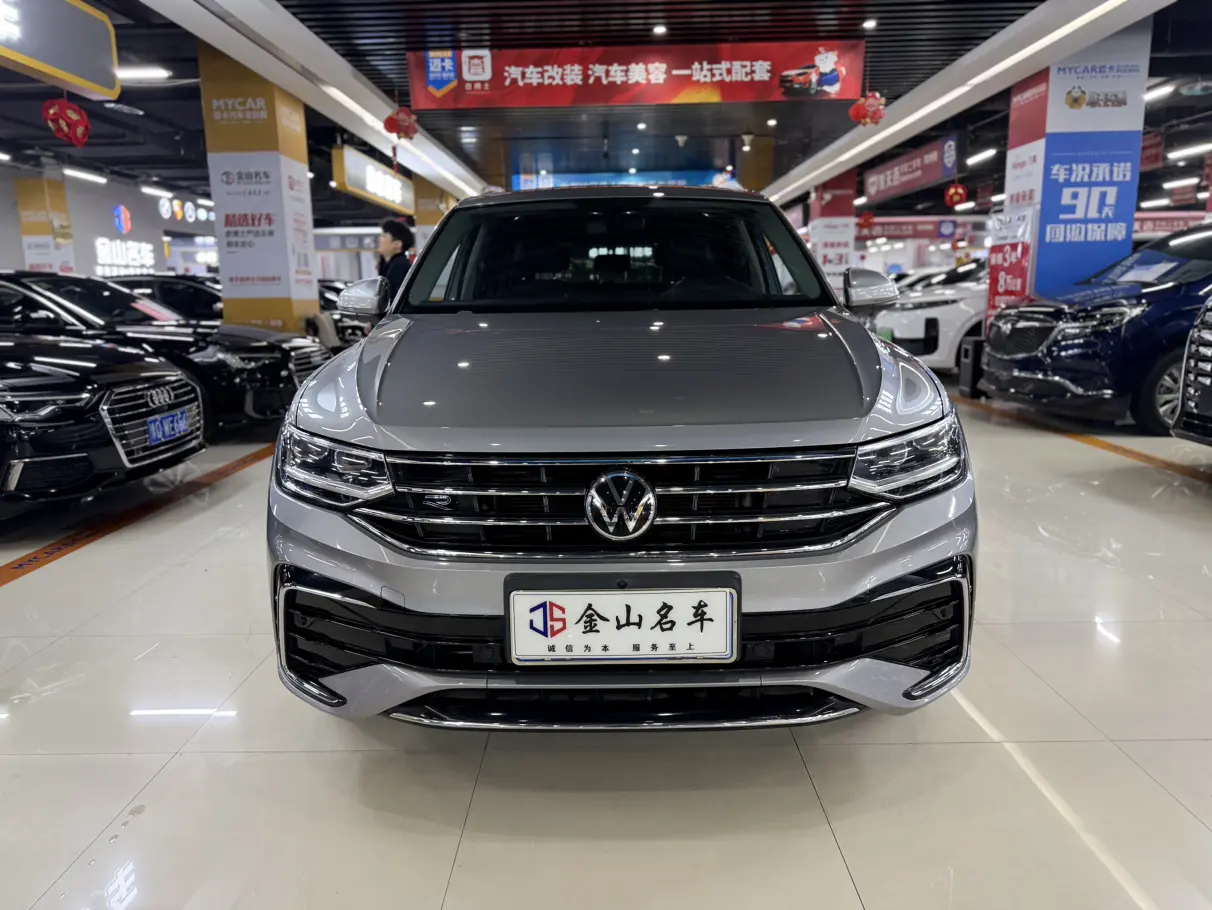 Volkswagen Tiguan L  из Китая