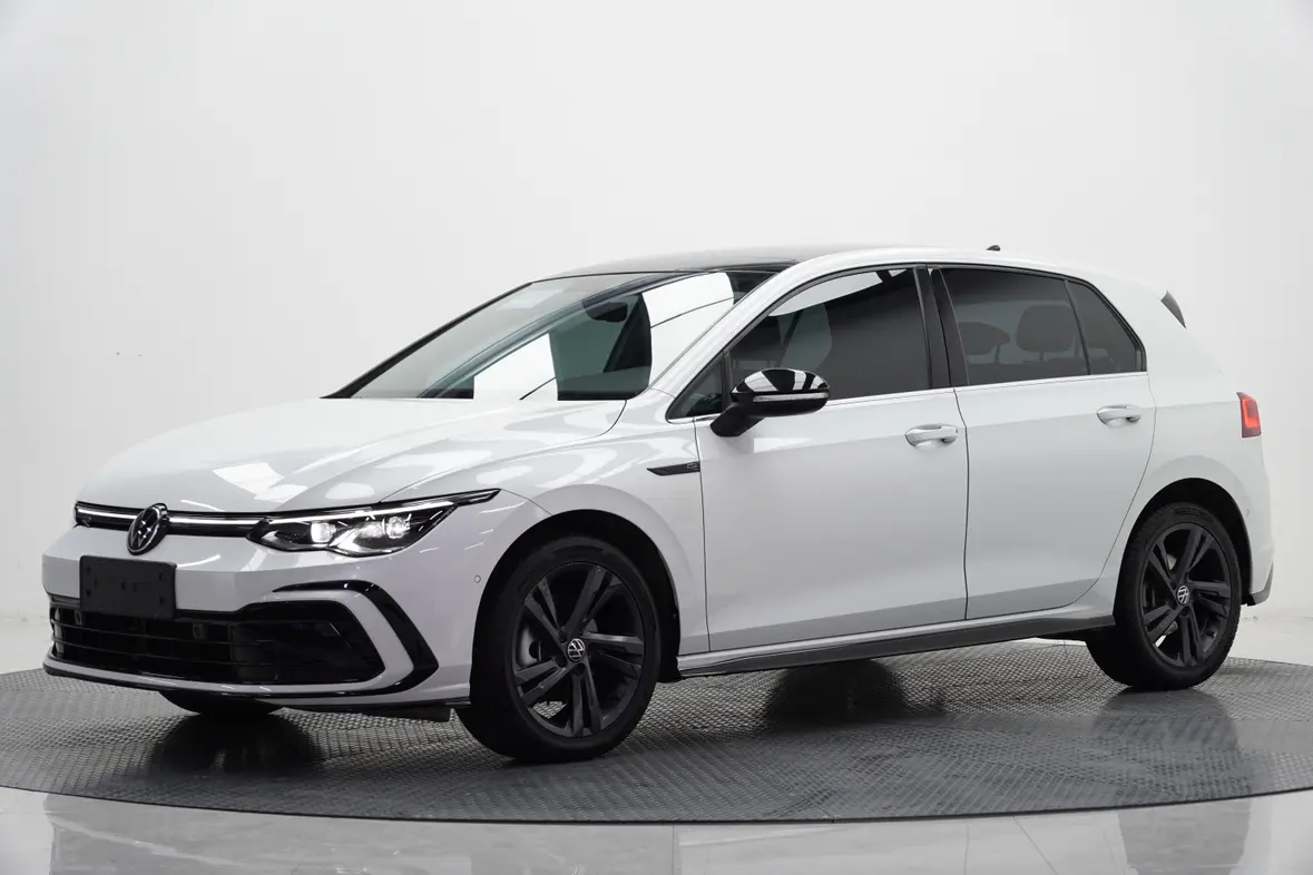 Volkswagen Golf  из Китая
