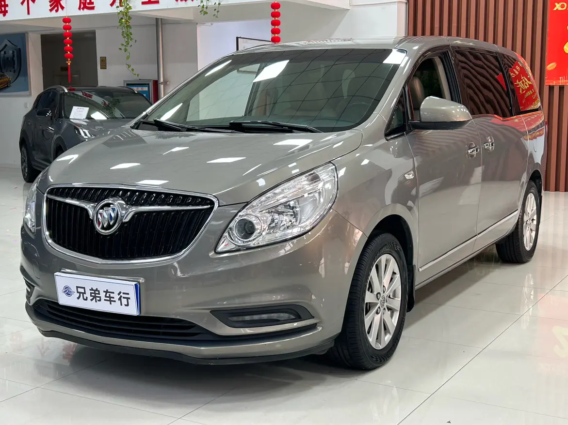 Buick GL8  из Китая