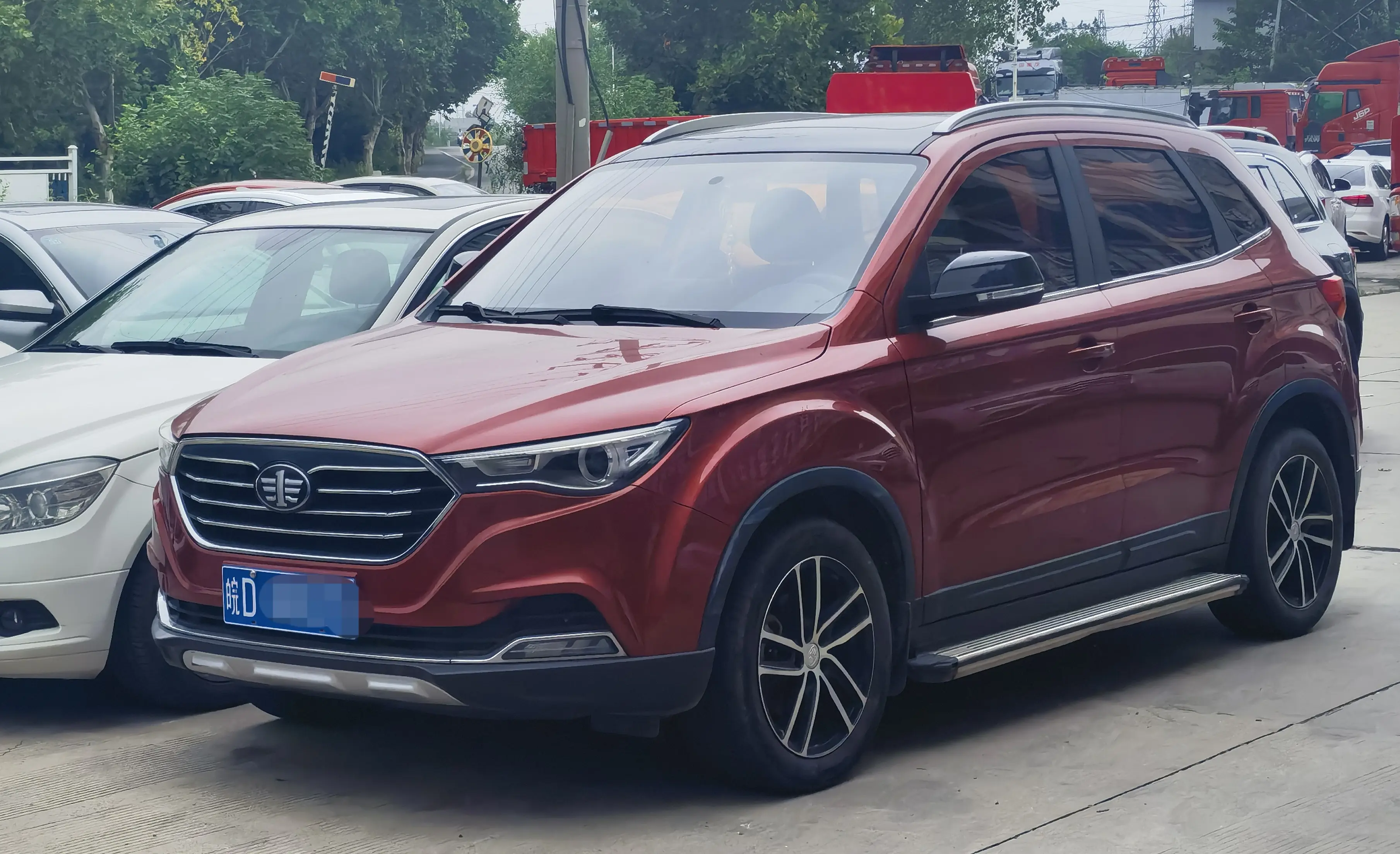 FAW Bestune X40 (Besturn X40)  из Китая