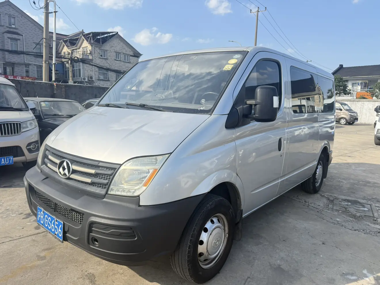Maxus Xintu V80  из Китая