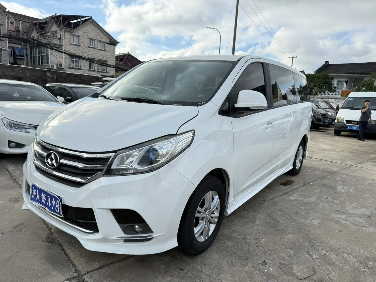 Maxus G10  из Китая