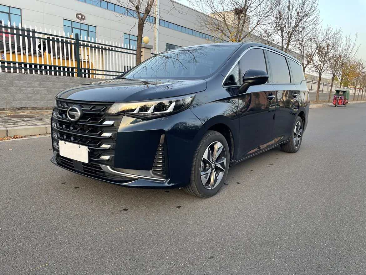 GAC Trumpchi M6  из Китая