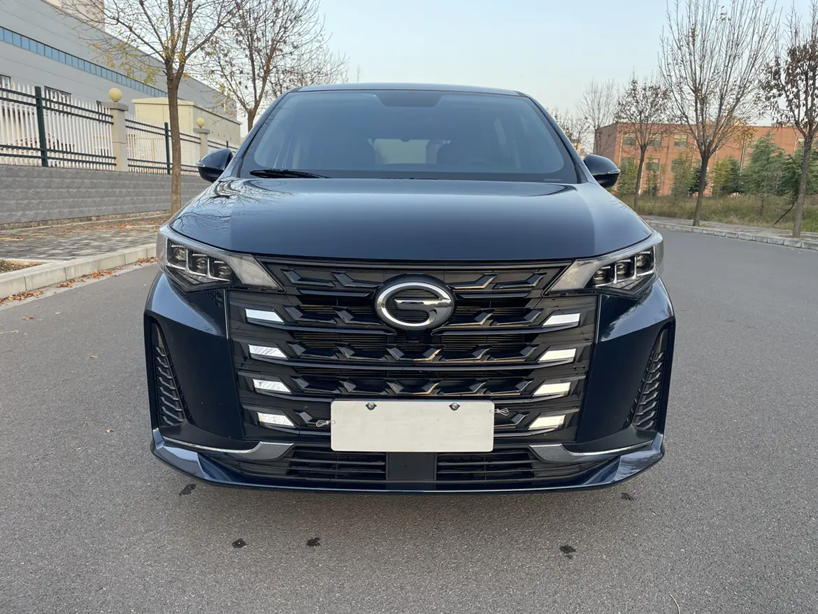 GAC Trumpchi M6  из Китая