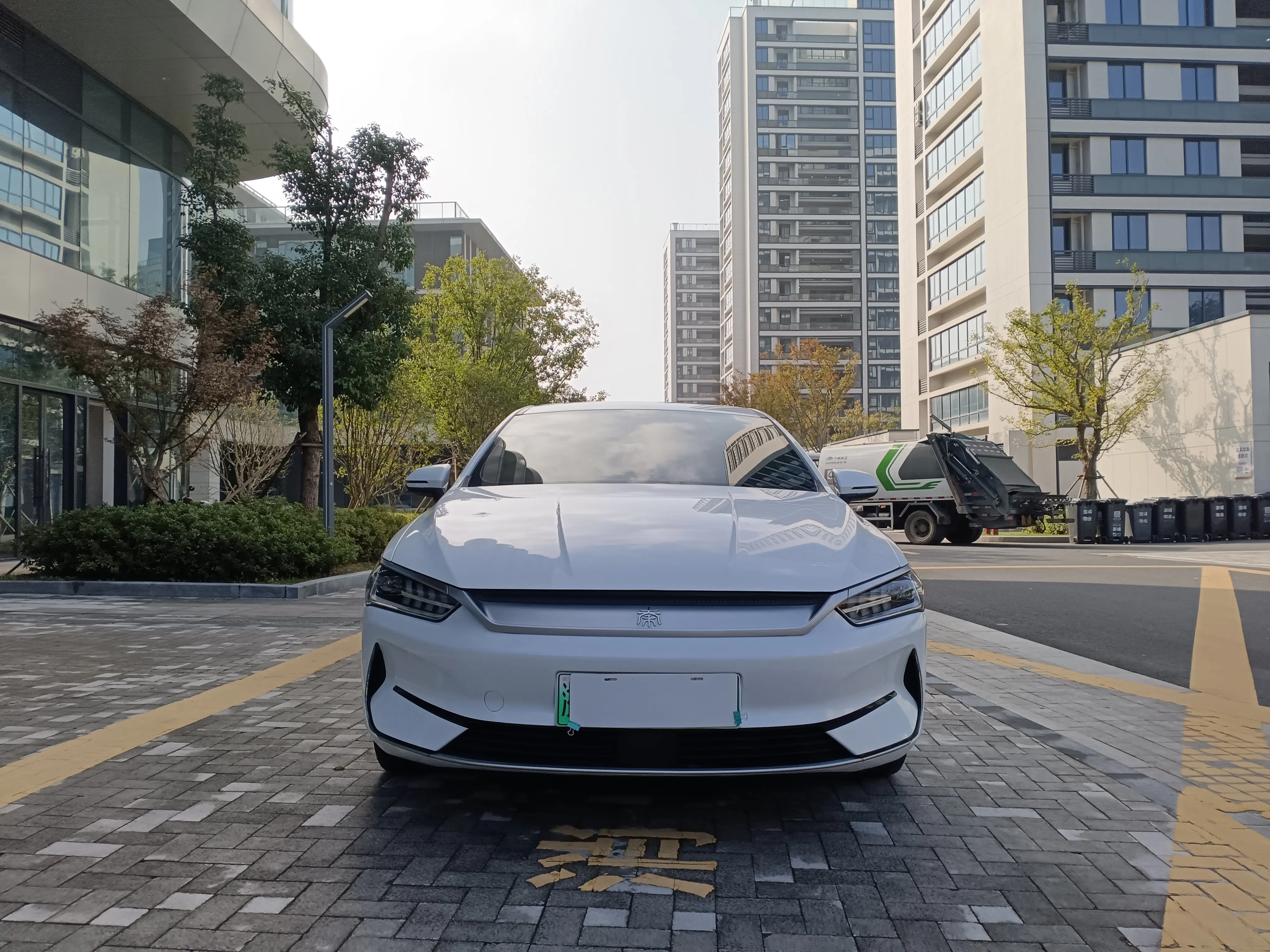 BYD Qin PLUS EV  из Китая