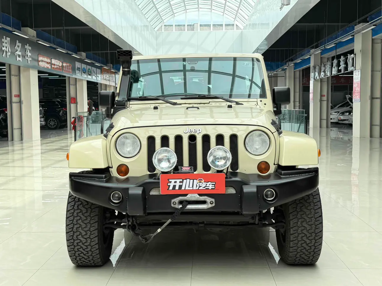 Jeep Wrangler  из Китая