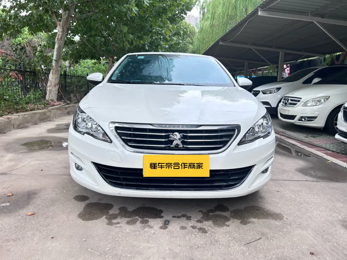 Peugeot 408  из Китая