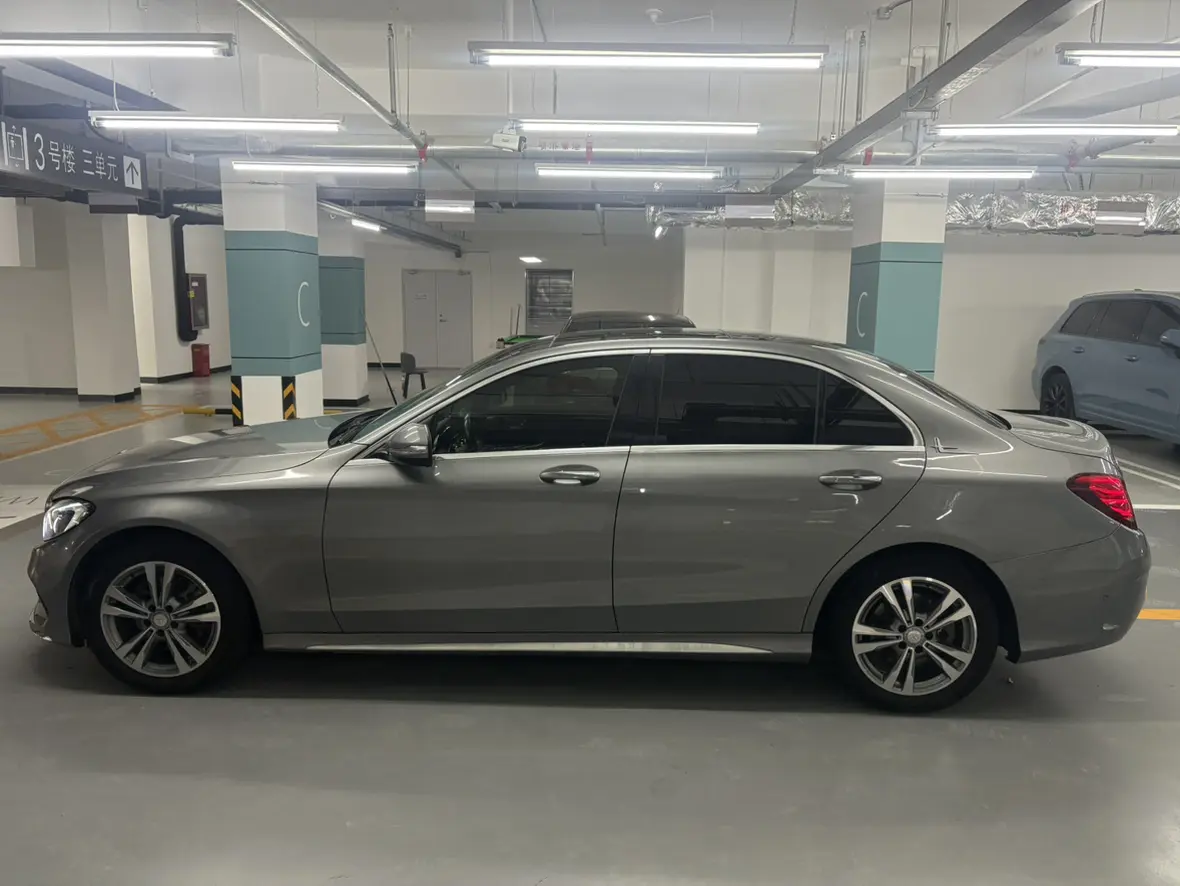 Mercedes-Benz Mercedes Benz C Class  из Китая