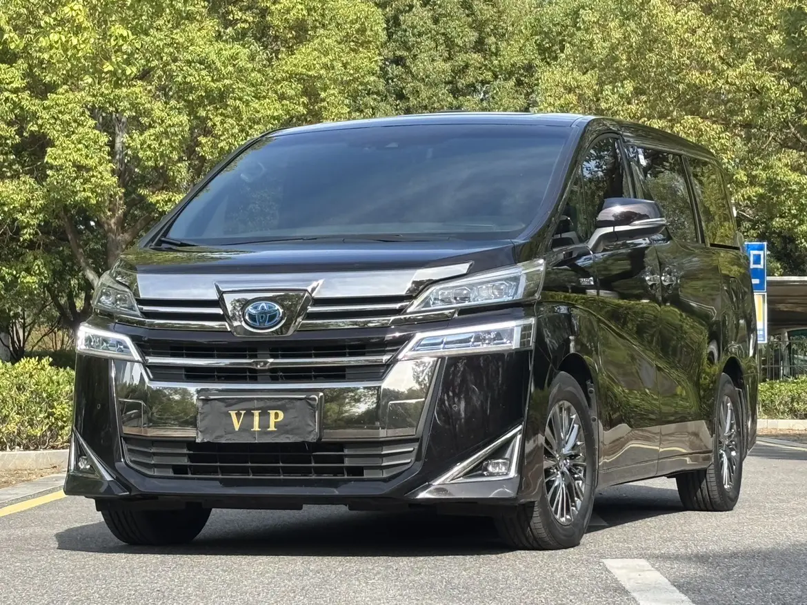 Toyota Crown Wellfire