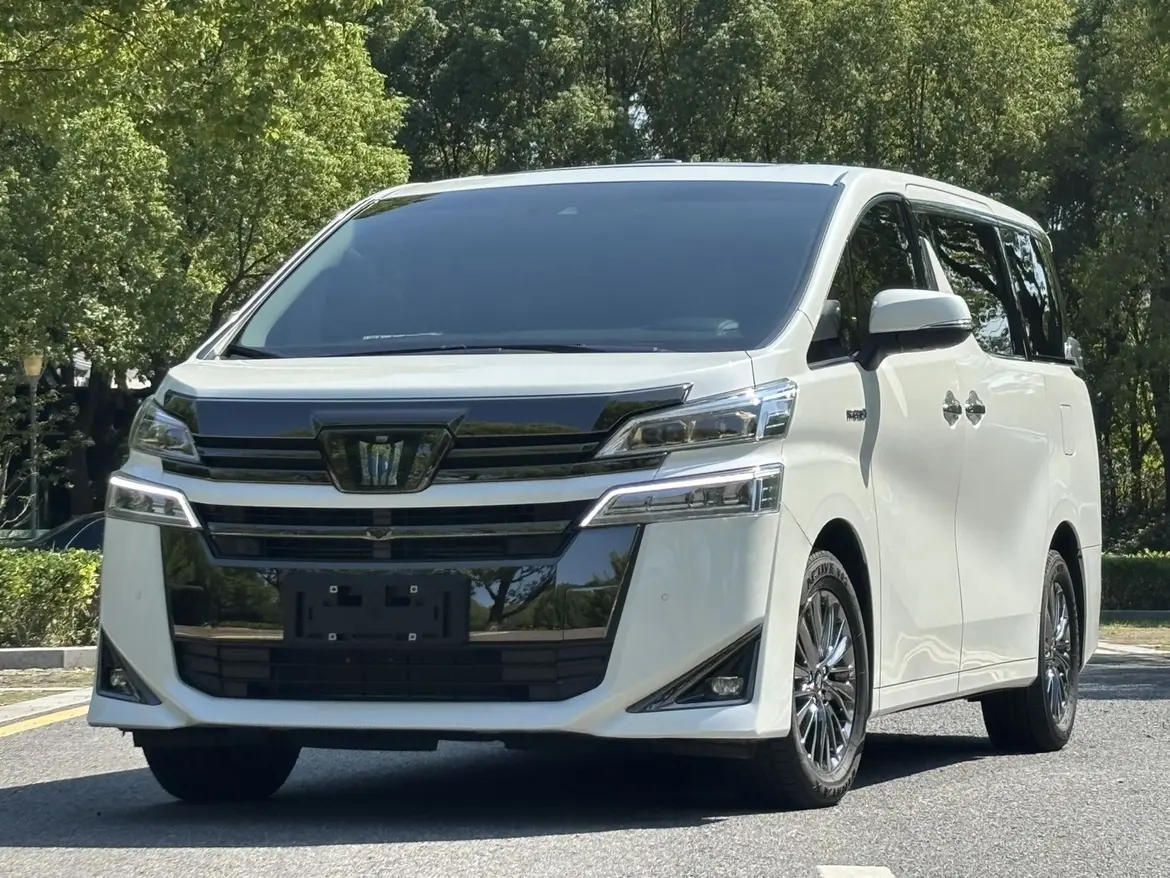 Toyota Crown Wellfire