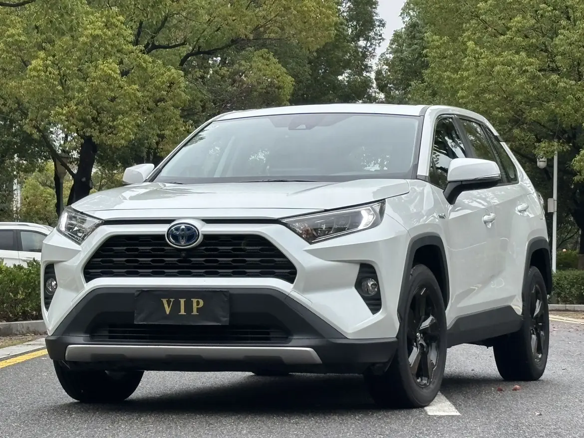Toyota RAV4  из Китая