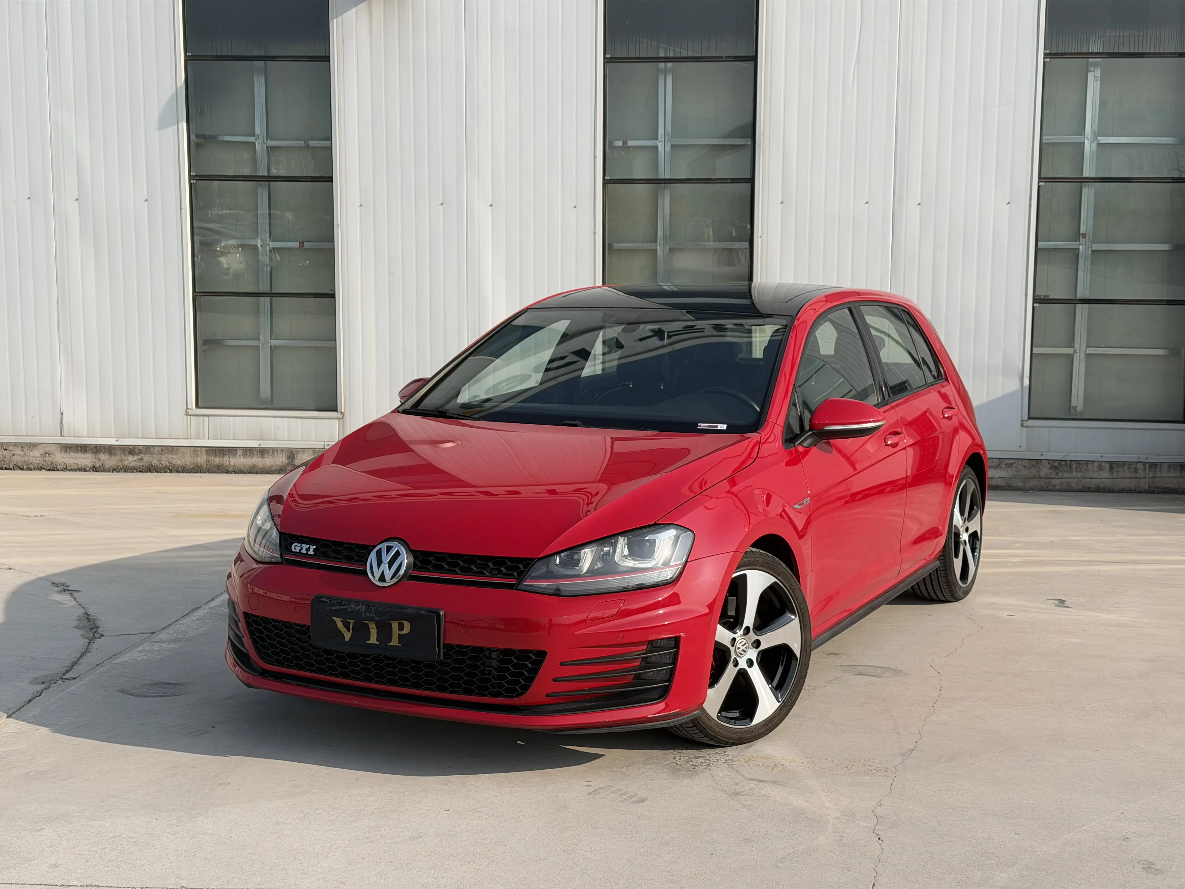 Volkswagen Golf GTI  из Китая