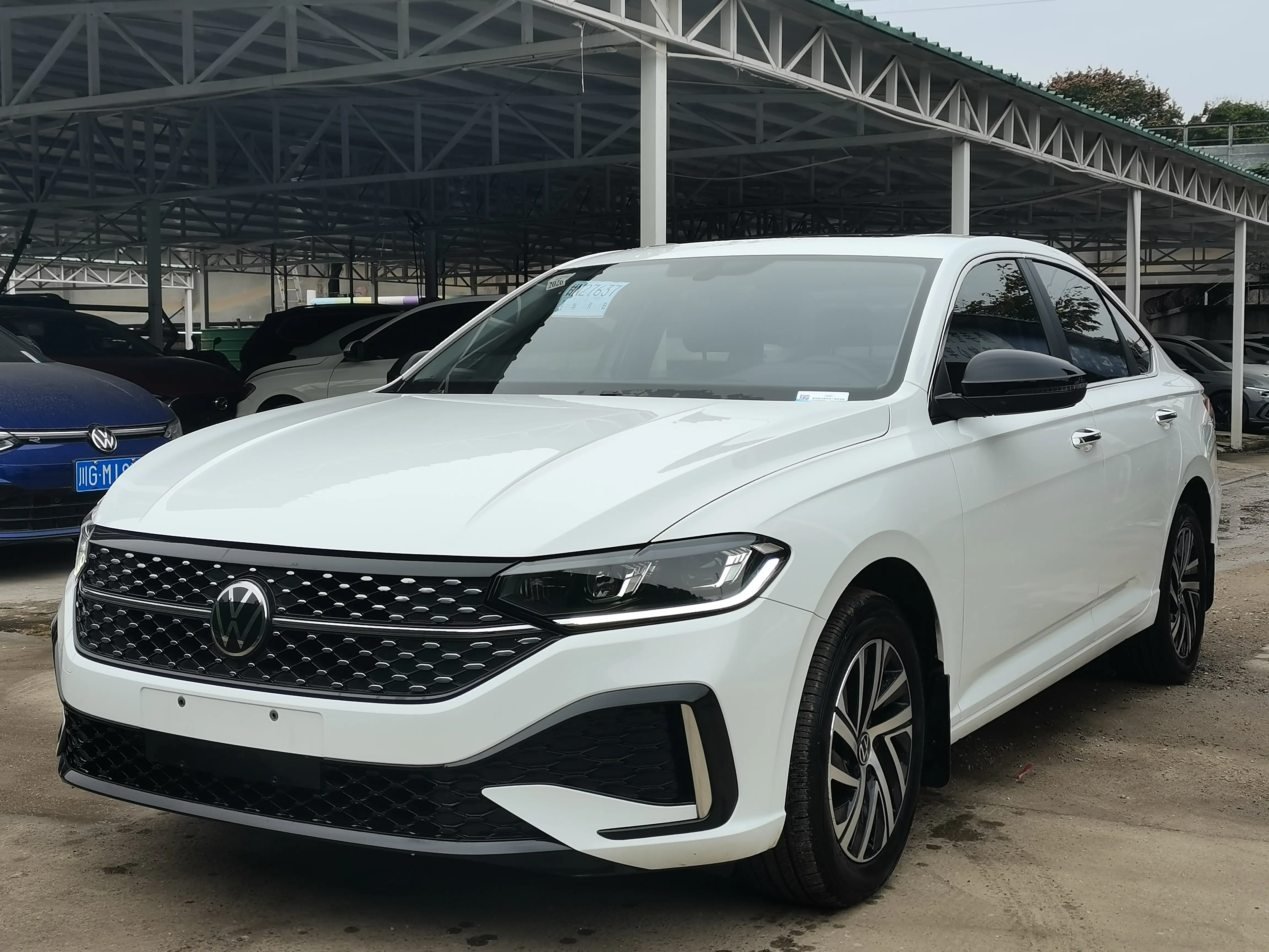 Volkswagen Lavida  из Китая