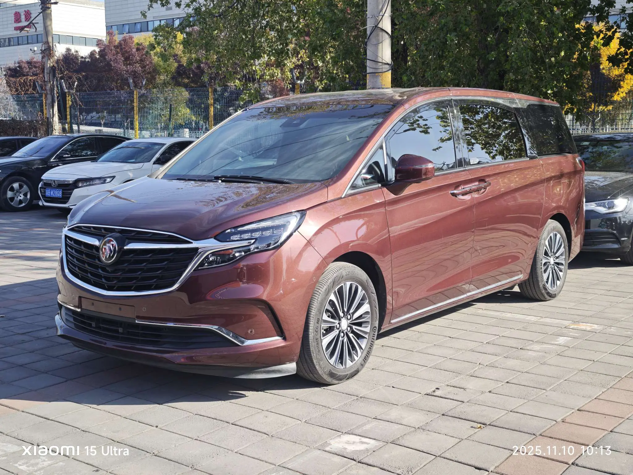 Buick GL8  из Китая