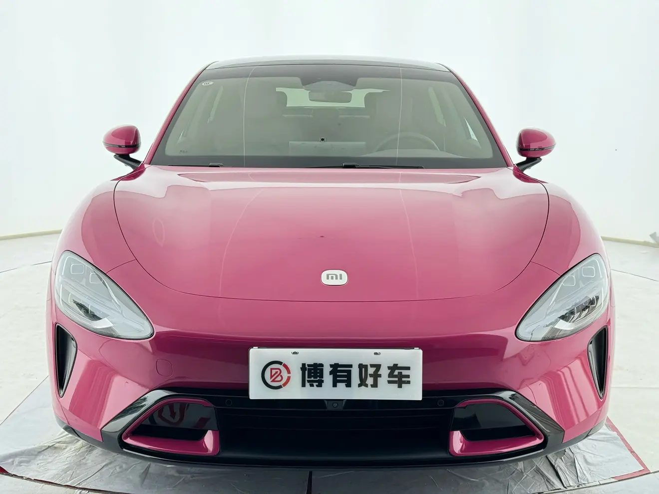 Xiaomi car Xiaomi SU7  из Китая