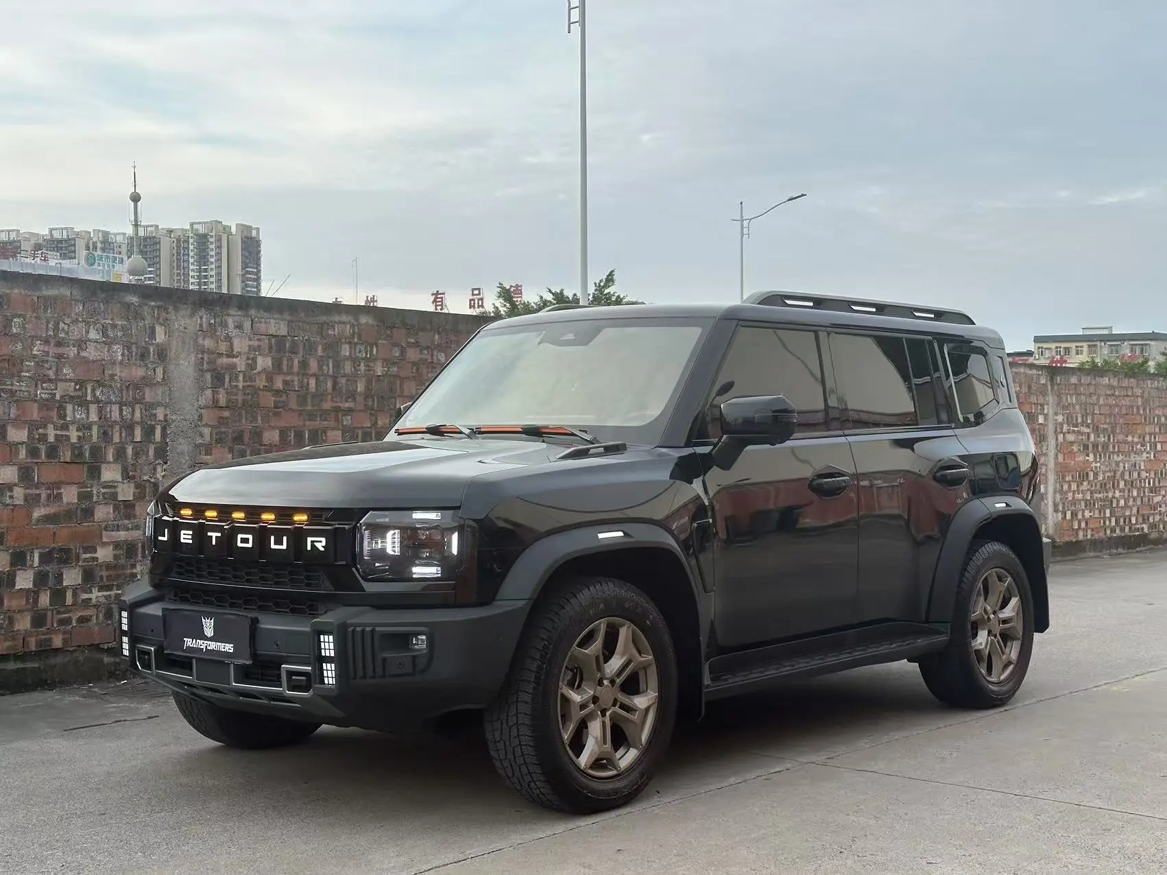 Jetour Jet Traveler  из Китая