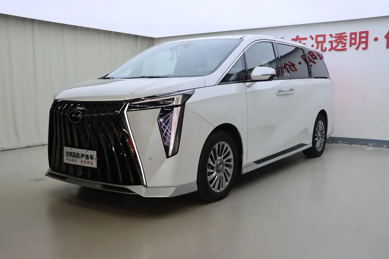 GAC Trumpchi M8  из Китая