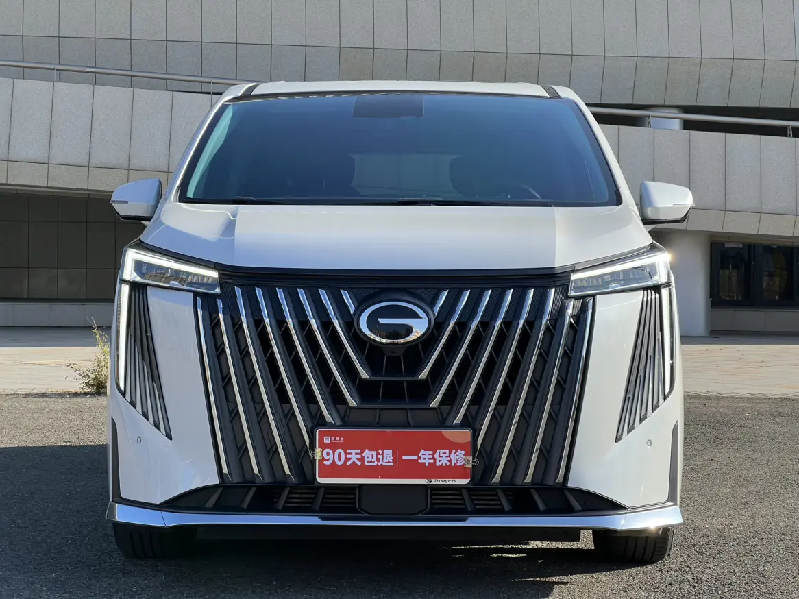 GAC Trumpchi M8  из Китая