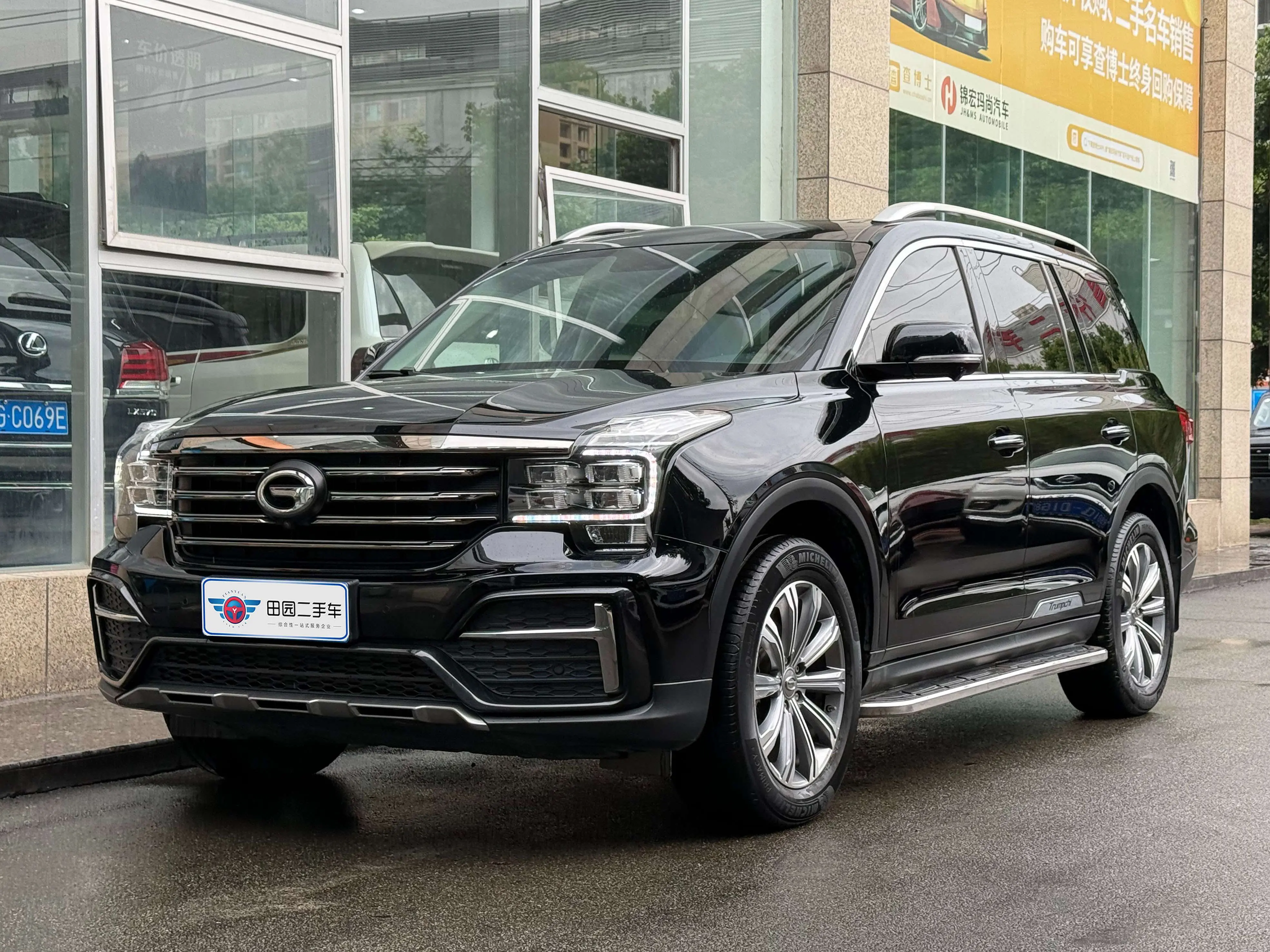 GAC Trumpchi GS8  из Китая