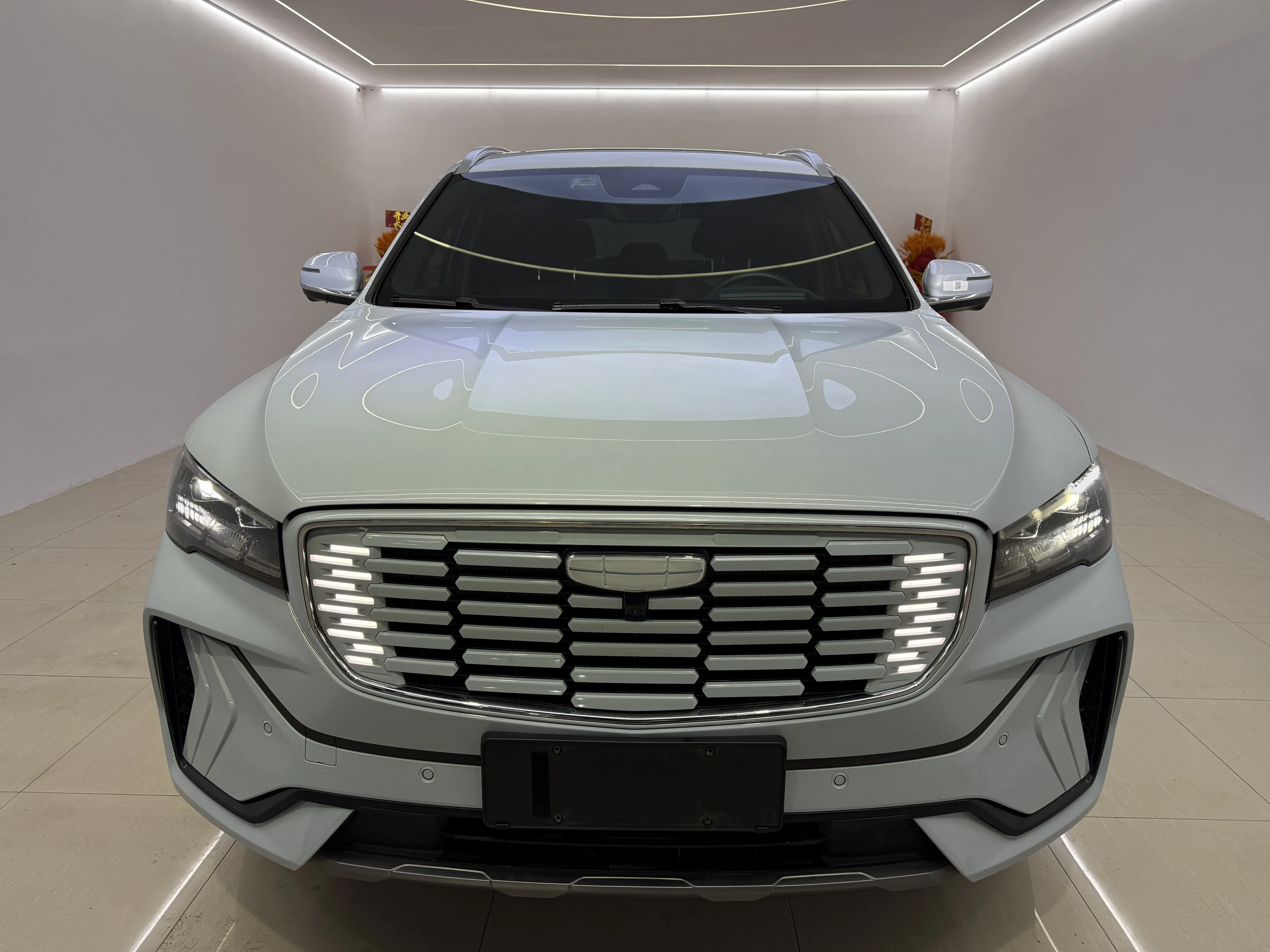 Geely Monjaro (Xingyue L)  из Китая