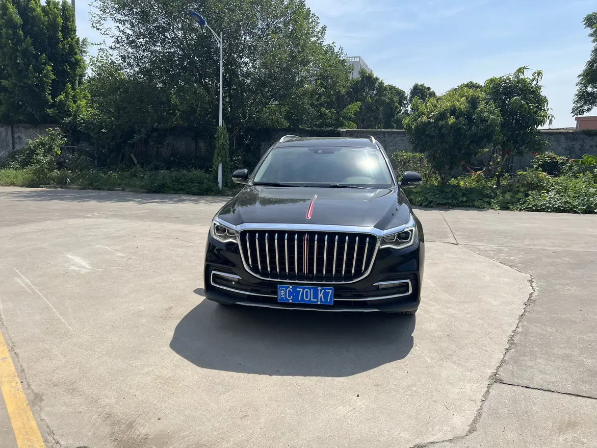 Hongqi HS7  из Китая