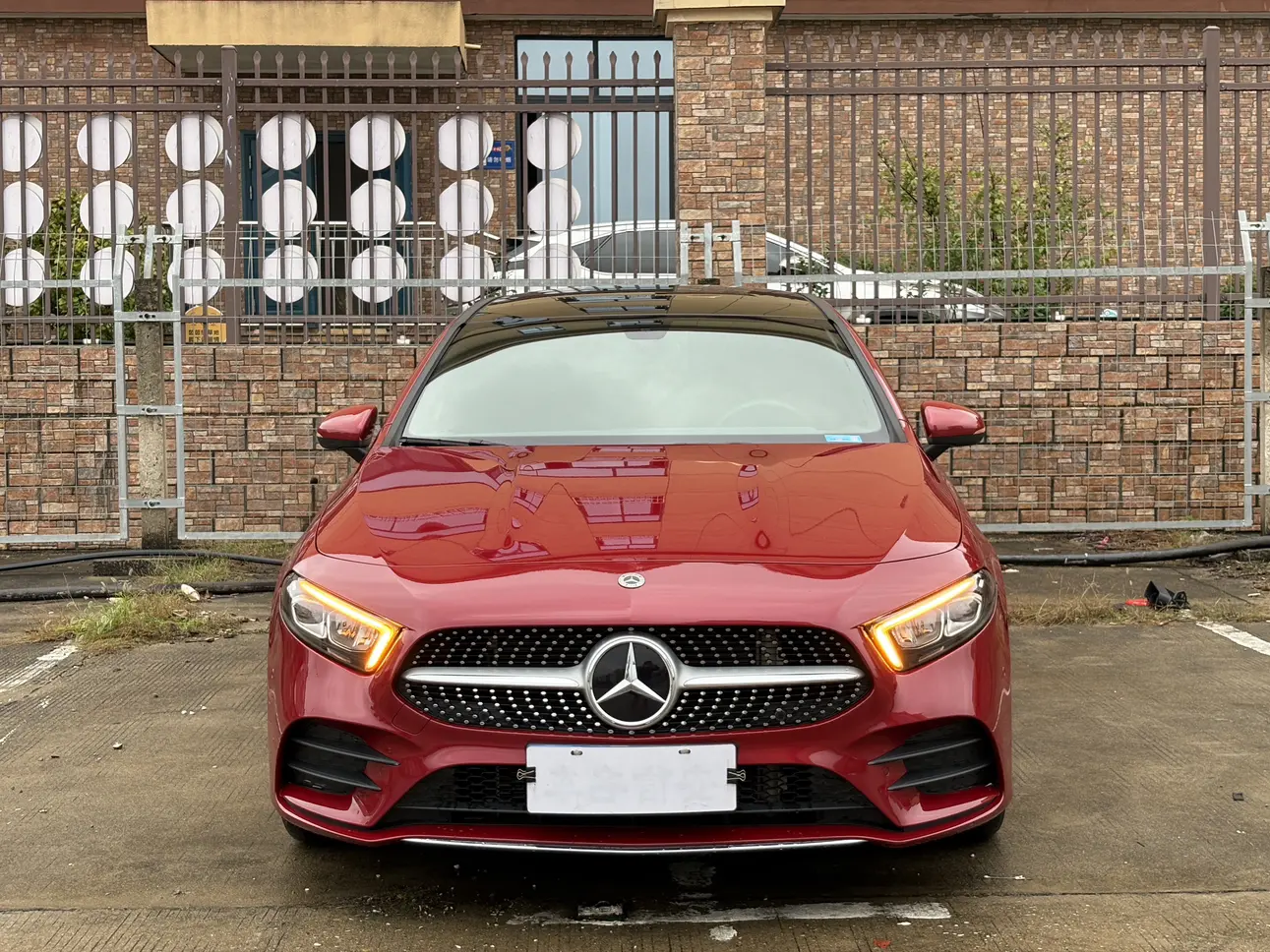 Mercedes-Benz Mercedes Benz A Class  из Китая