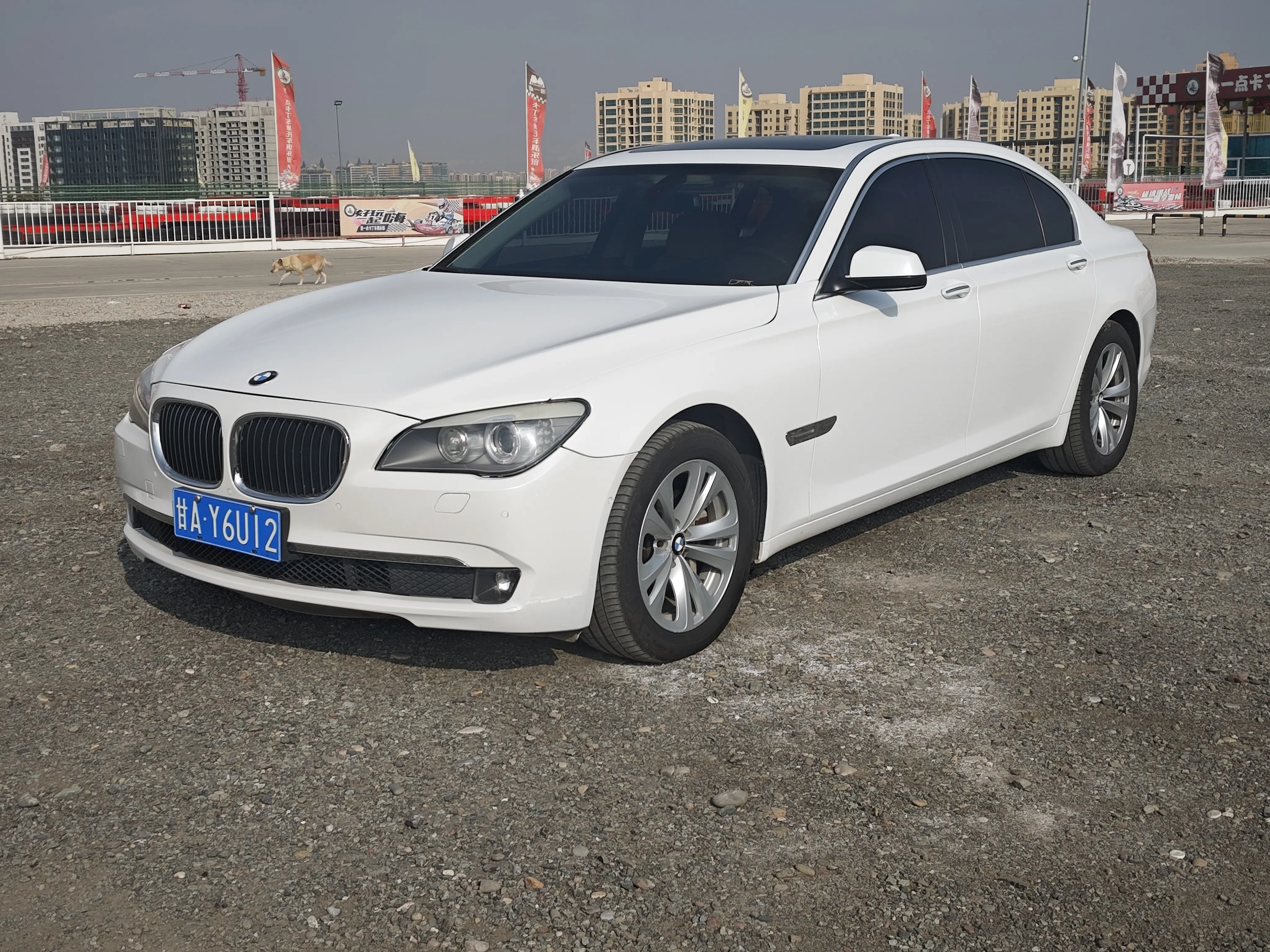 BMW 7 Series  из Китая