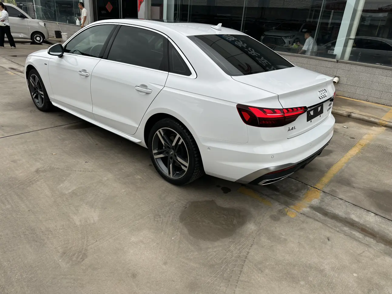 Audi A4L