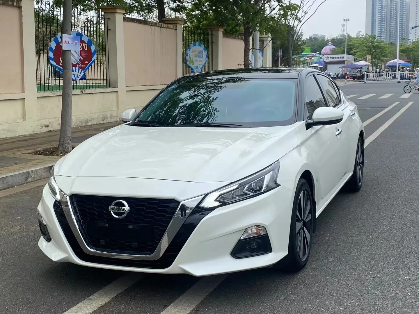 Nissan Altima