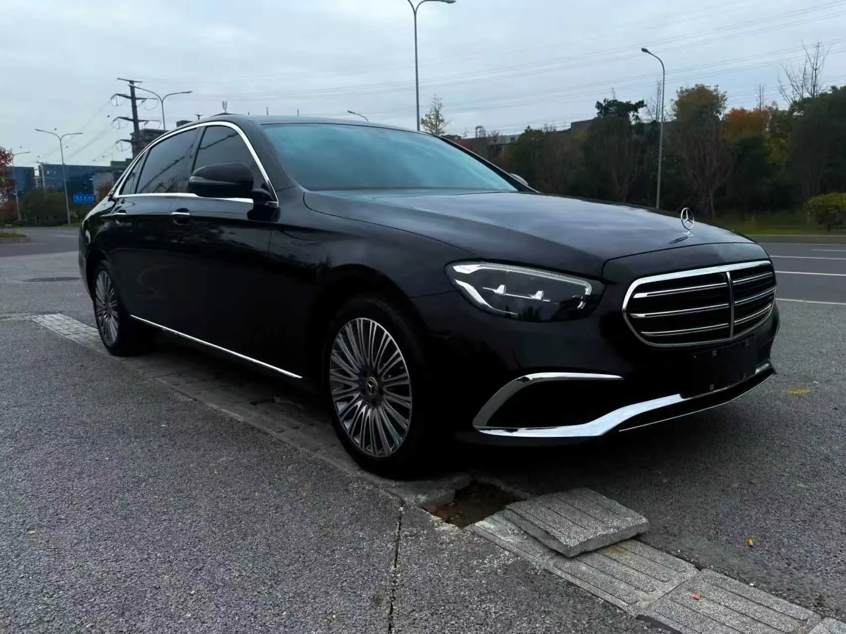 Mercedes-Benz E-Class  из Китая