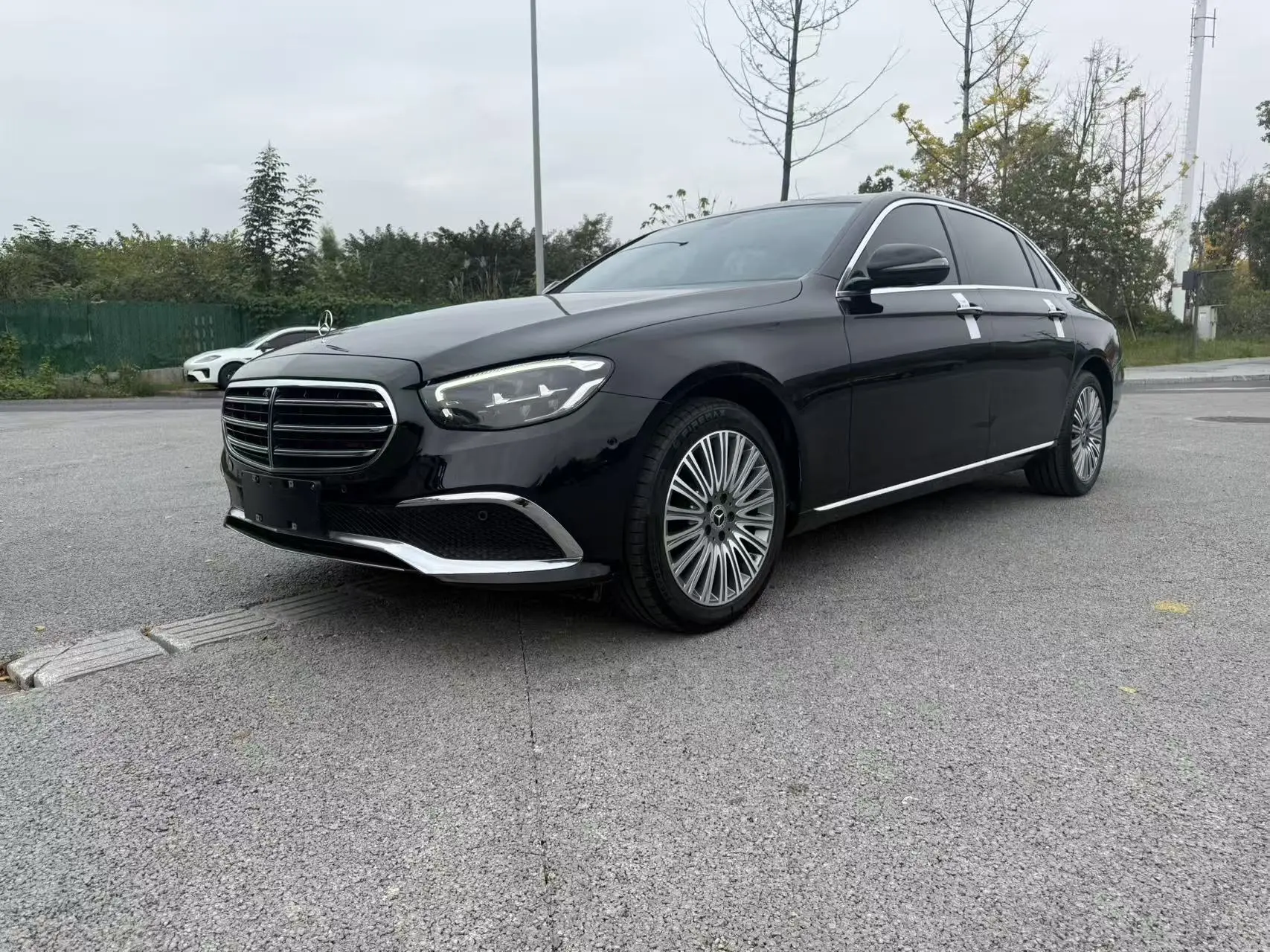 Mercedes-Benz E-Class  из Китая